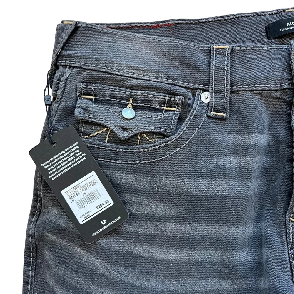 True Religion Ricky Relaxed Straight Big T Grey Shores Wash‎ Jeans 36x34 NEW
